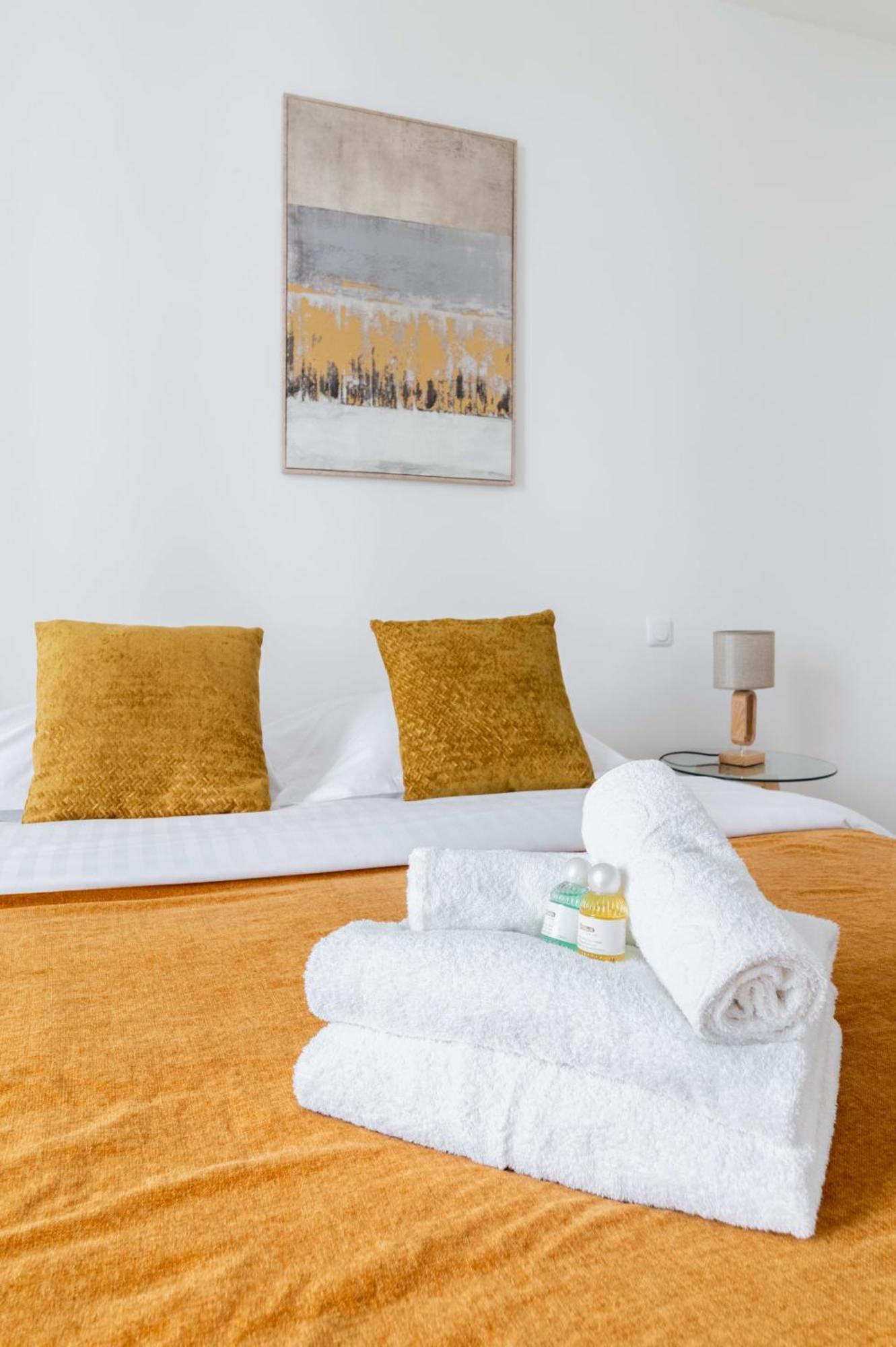 2 Pieces Renovee A Neuf Paris 5 - 4P - Flat-Guest Apartment Luaran gambar